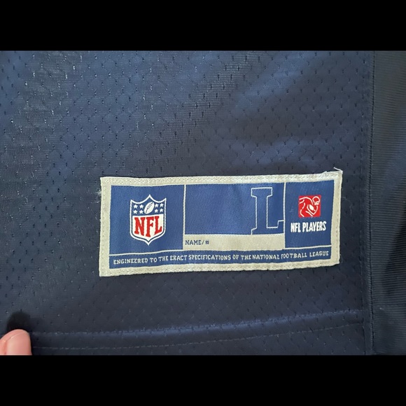 Cole Beasley Jersey (cowboys) - Picture 3 of 4